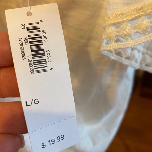 Shirt - Picture 3 of 3